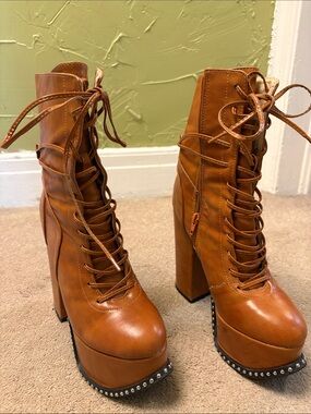 Chase + Chloe Cognac Lace-Up Platform Block Heel Boots